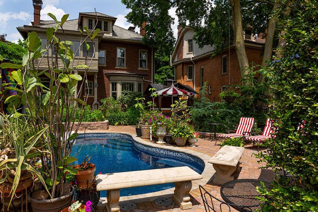 Mike & Allen'S Place On The Park_3 Columbus Extérieur photo